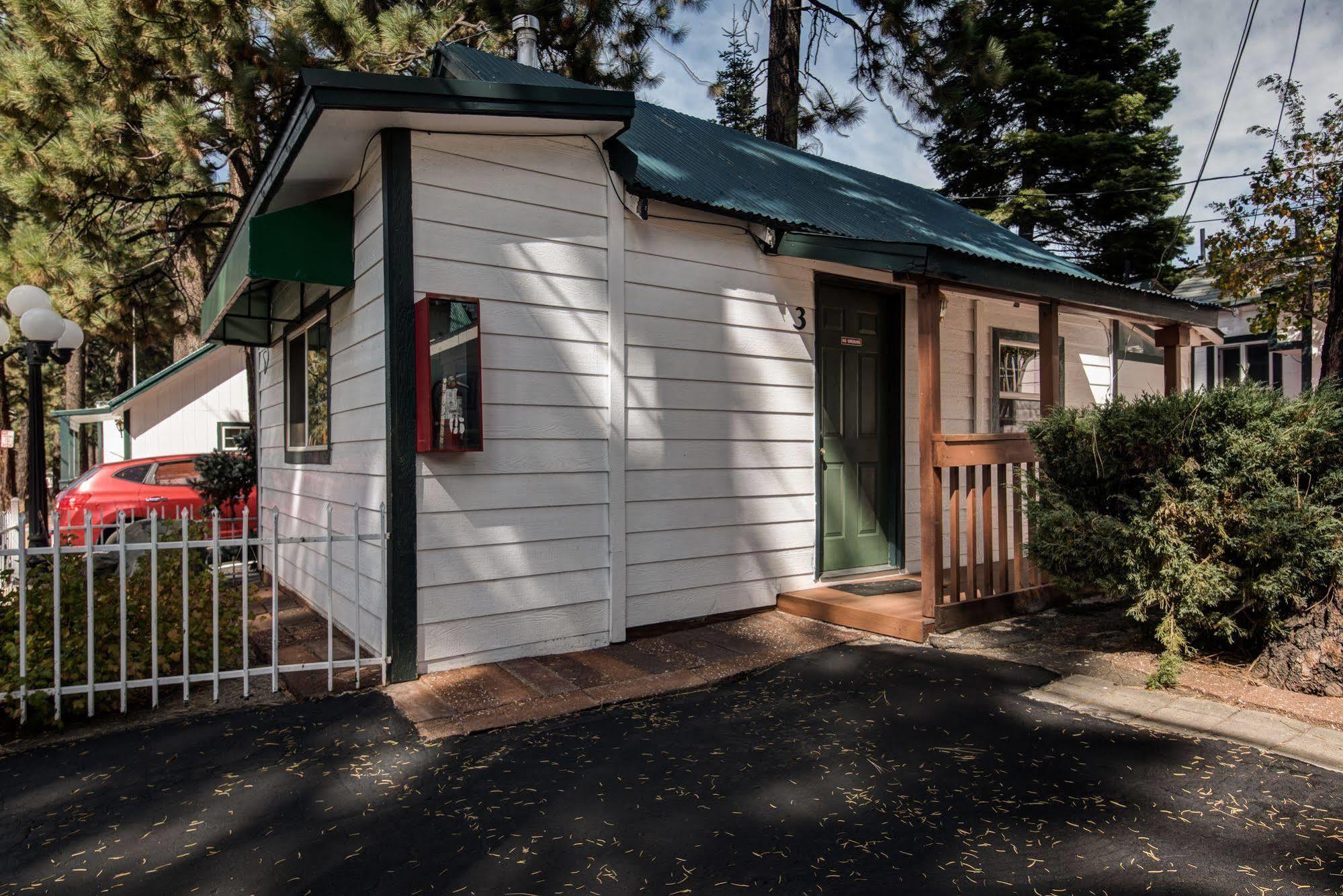 Doc'S Cottages South Lake Tahoe Stateline Exterior photo